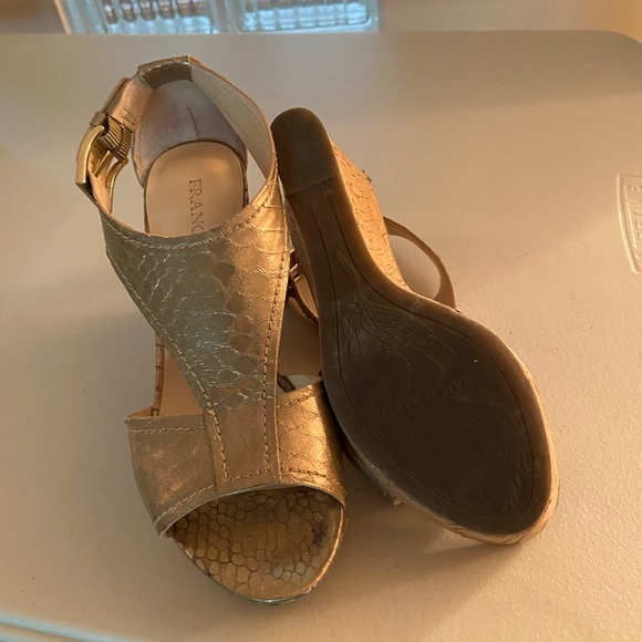 Franco Sarto gold colour sandals, wedge size 5,5 - Picture 5 of 7